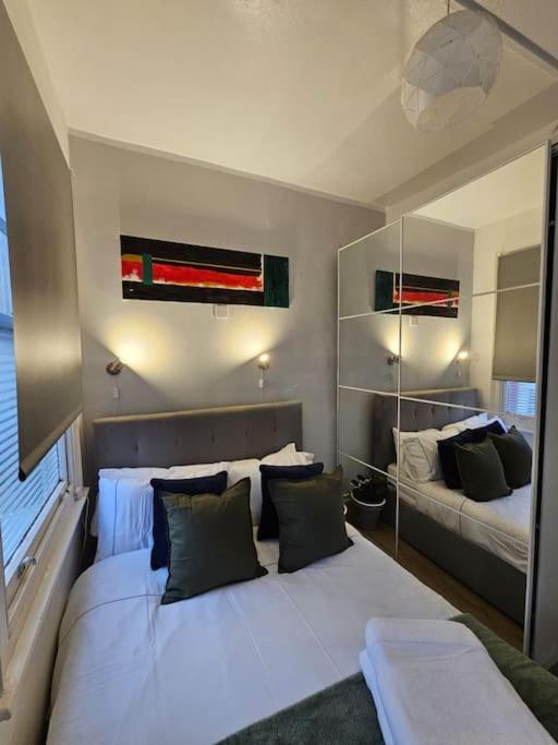 Beautiful And Spacious Flat Londres Extérieur photo