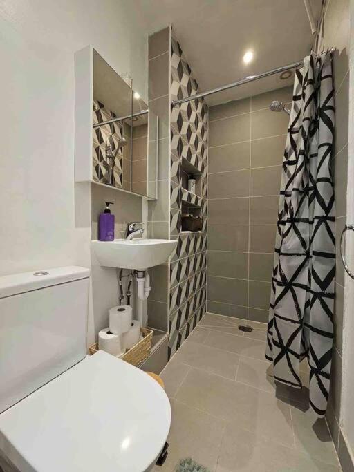 Beautiful And Spacious Flat Londres Extérieur photo